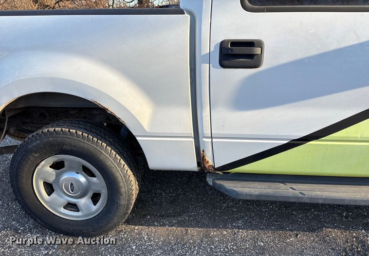 image for item FB3479 2007 Ford F150 Crew Cab pickup truck