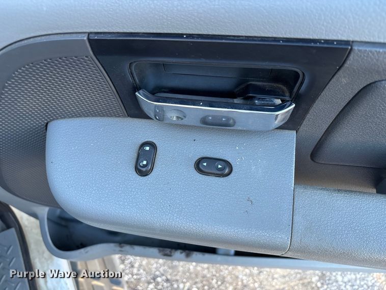 image for item FB3479 2007 Ford F150 Crew Cab pickup truck