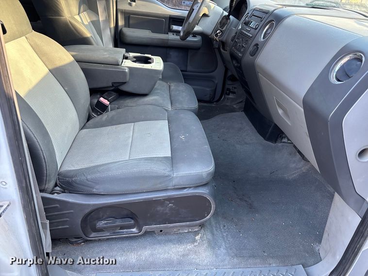 image for item FB3479 2007 Ford F150 Crew Cab pickup truck