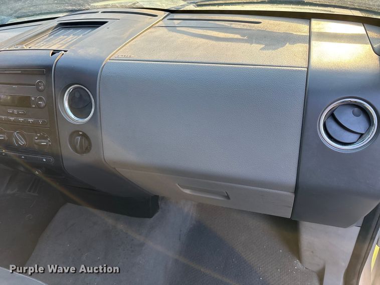 image for item FB3479 2007 Ford F150 Crew Cab pickup truck