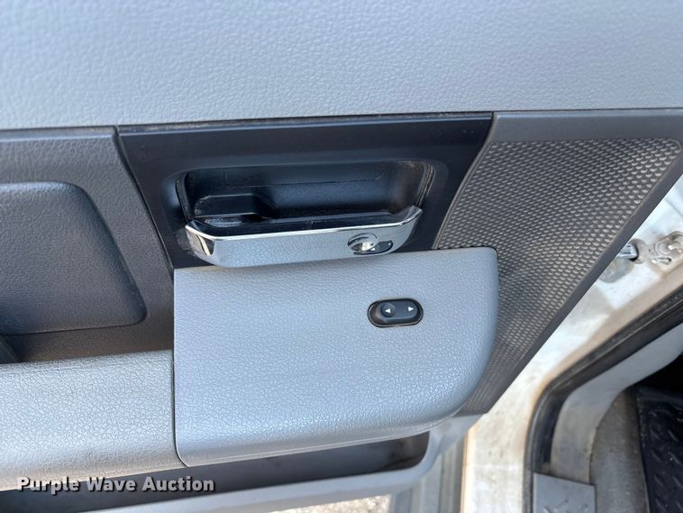 image for item FB3479 2007 Ford F150 Crew Cab pickup truck