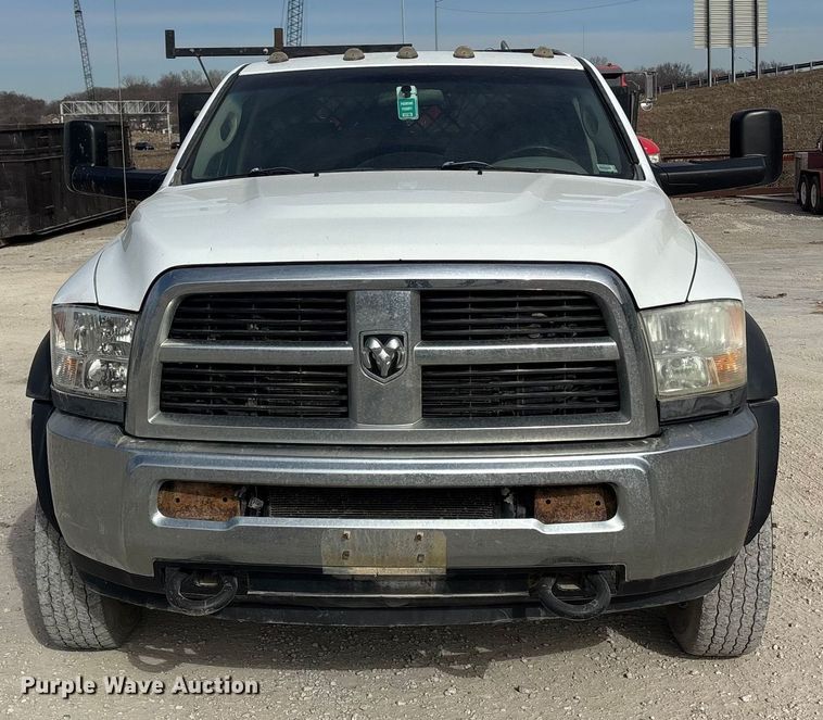 image for item FB3486 2012 Dodge Ram 5500 flatbed truck