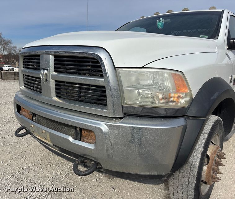 image for item FB3486 2012 Dodge Ram 5500 flatbed truck