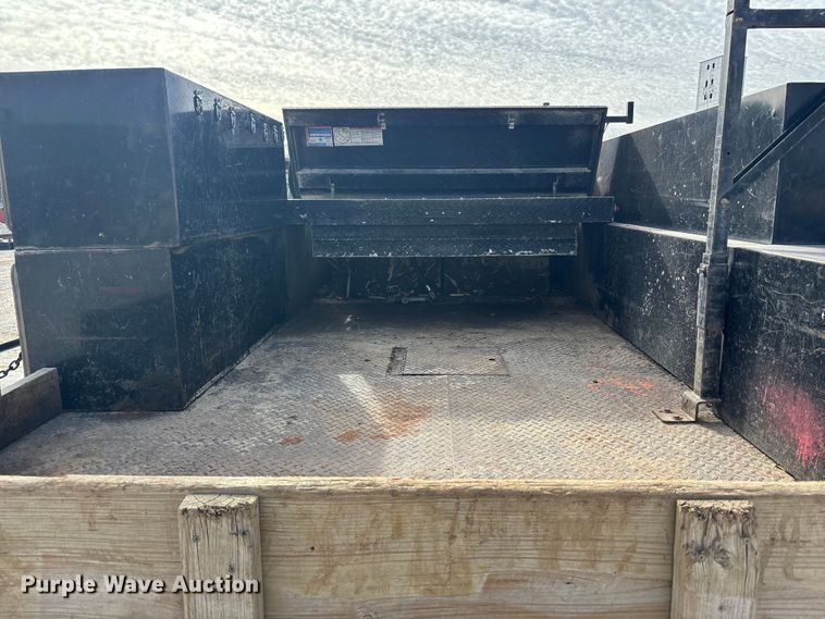 image for item FB3486 2012 Dodge Ram 5500 flatbed truck