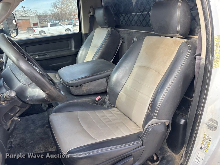 image for item FB3486 2012 Dodge Ram 5500 flatbed truck