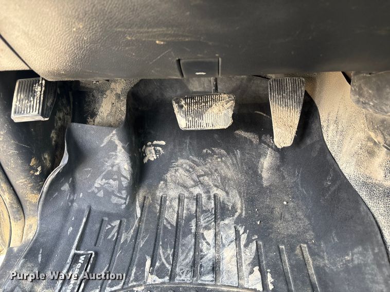 image for item FB3486 2012 Dodge Ram 5500 flatbed truck