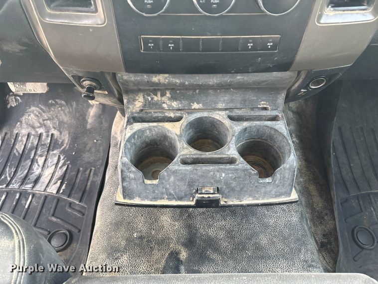 image for item FB3486 2012 Dodge Ram 5500 flatbed truck