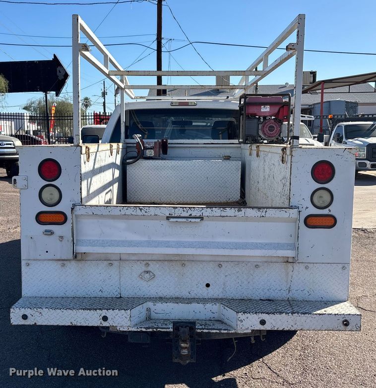 image for item FB5478 2012 Ford F250 Super Duty utility bed pickup truck