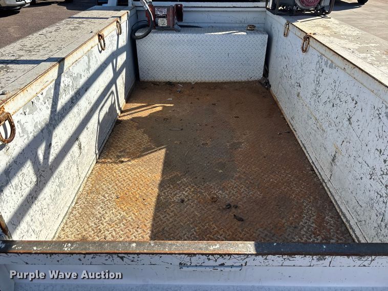 image for item FB5478 2012 Ford F250 Super Duty utility bed pickup truck