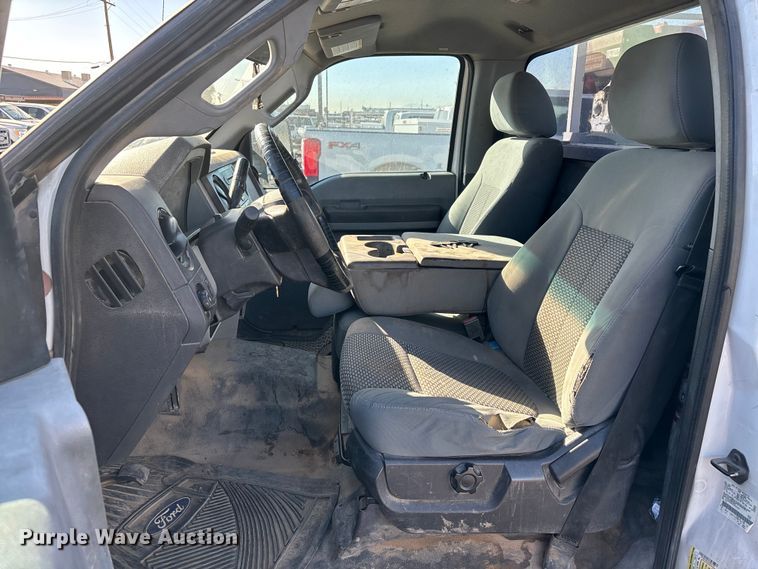 image for item FB5478 2012 Ford F250 Super Duty utility bed pickup truck