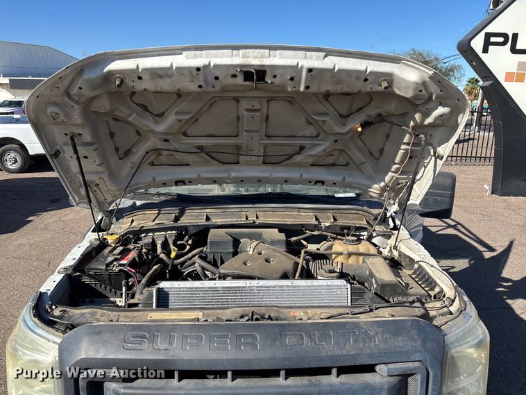 image for item FB5478 2012 Ford F250 Super Duty utility bed pickup truck