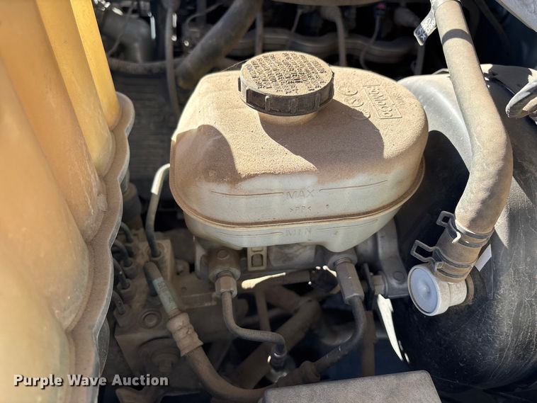 image for item FB5478 2012 Ford F250 Super Duty utility bed pickup truck