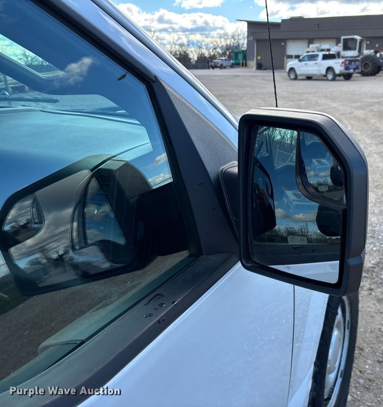 image for item FG0015 2018 Ford F150 Ext. Cab pickup truck