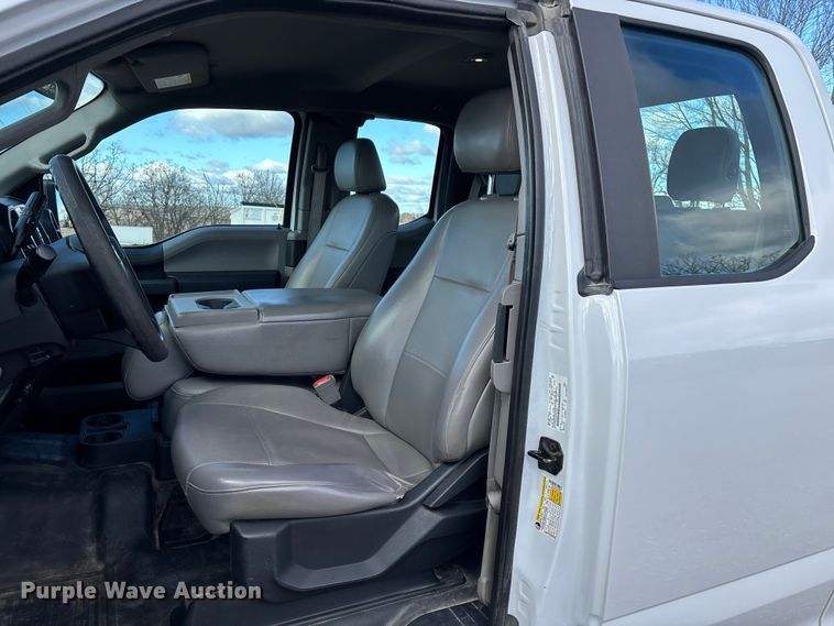 image for item FG0015 2018 Ford F150 Ext. Cab pickup truck