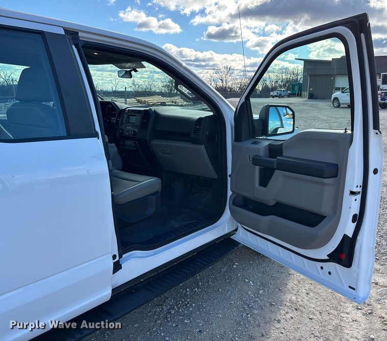 image for item FG0015 2018 Ford F150 Ext. Cab pickup truck