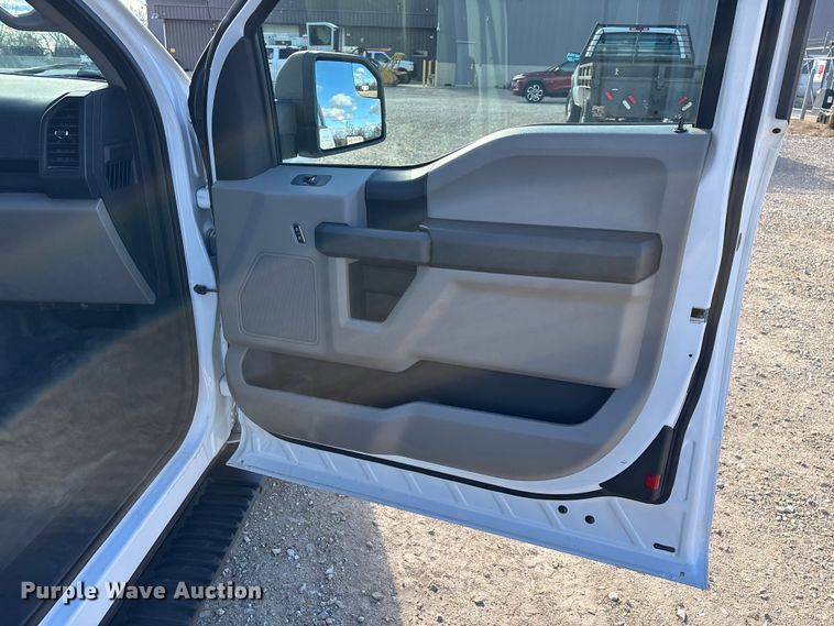 image for item FG0015 2018 Ford F150 Ext. Cab pickup truck