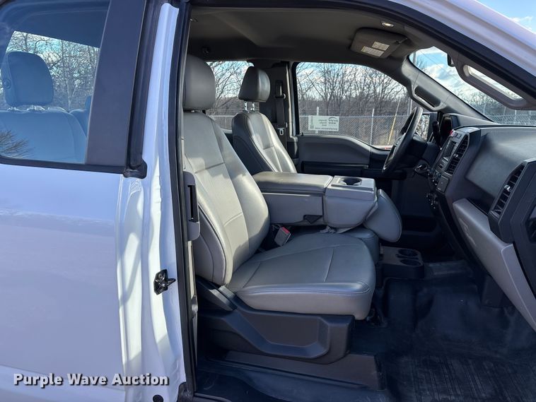 image for item FG0015 2018 Ford F150 Ext. Cab pickup truck