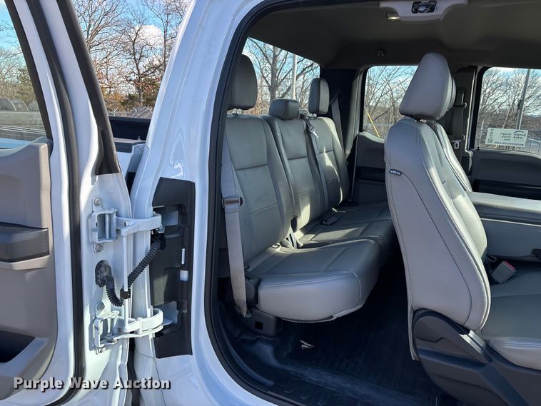 image for item FG0015 2018 Ford F150 Ext. Cab pickup truck