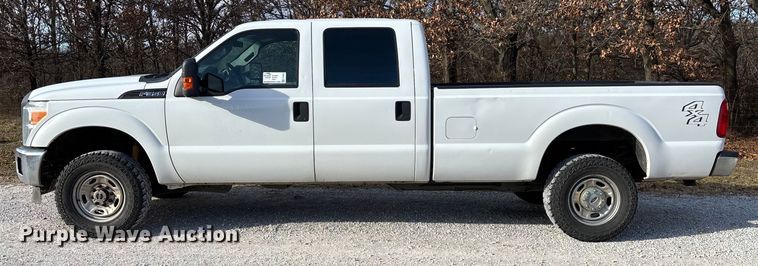 image for item FG0022 2012 Ford F350 Super Duty Crew Cab pickup truck