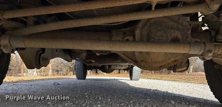 image for item FG0022 2012 Ford F350 Super Duty Crew Cab pickup truck