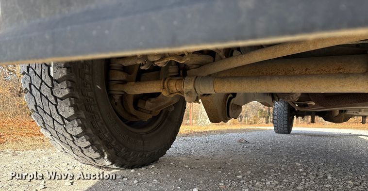 image for item FG0022 2012 Ford F350 Super Duty Crew Cab pickup truck