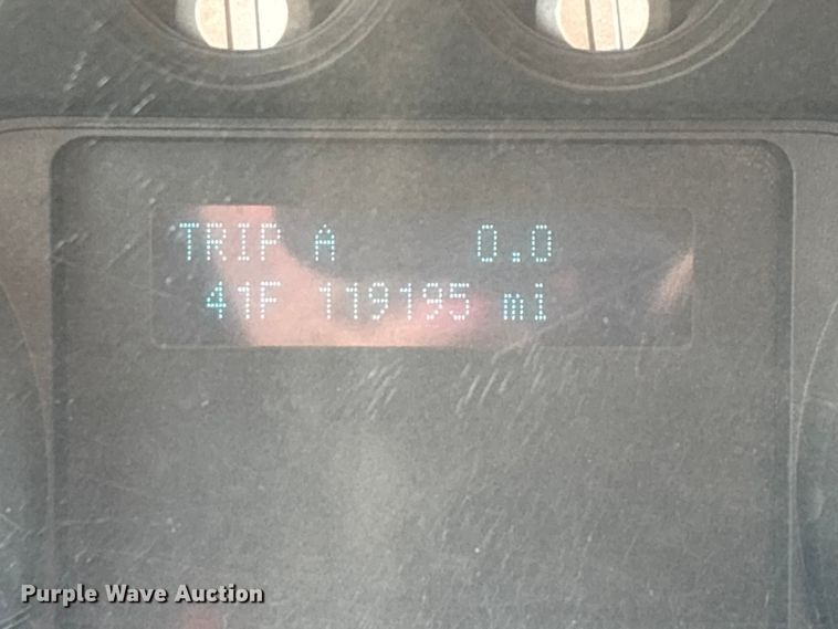 image for item FG0022 2012 Ford F350 Super Duty Crew Cab pickup truck