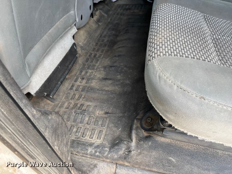 image for item FG0022 2012 Ford F350 Super Duty Crew Cab pickup truck