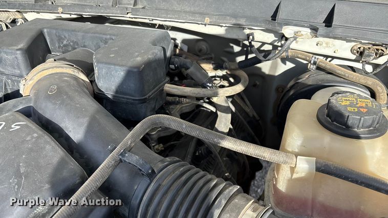 image for item FG0022 2012 Ford F350 Super Duty Crew Cab pickup truck