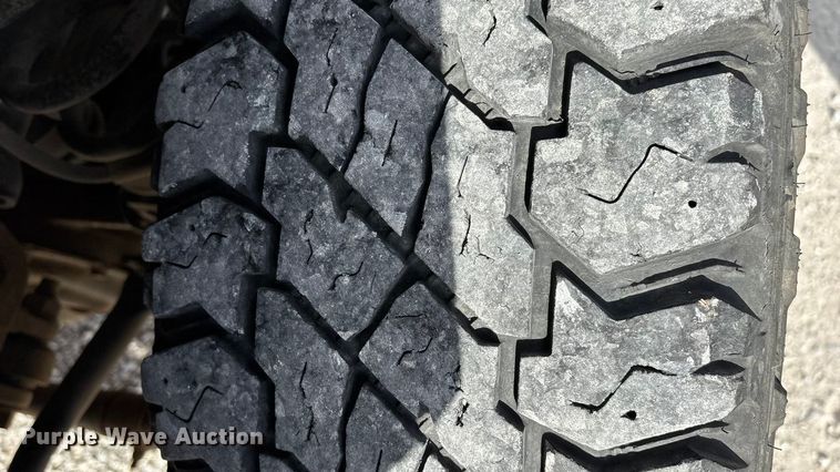 image for item FG0022 2012 Ford F350 Super Duty Crew Cab pickup truck