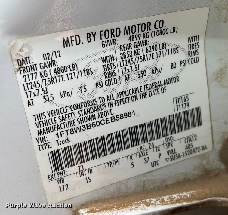 image for item FG0022 2012 Ford F350 Super Duty Crew Cab pickup truck