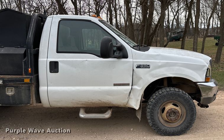 image for item FG0027 2003 Ford F350 Super Duty bale bed pickup truck