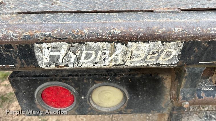 image for item FG0027 2003 Ford F350 Super Duty bale bed pickup truck