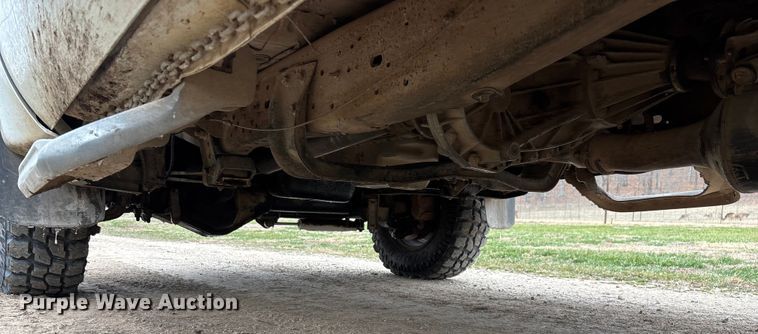 image for item FG0027 2003 Ford F350 Super Duty bale bed pickup truck