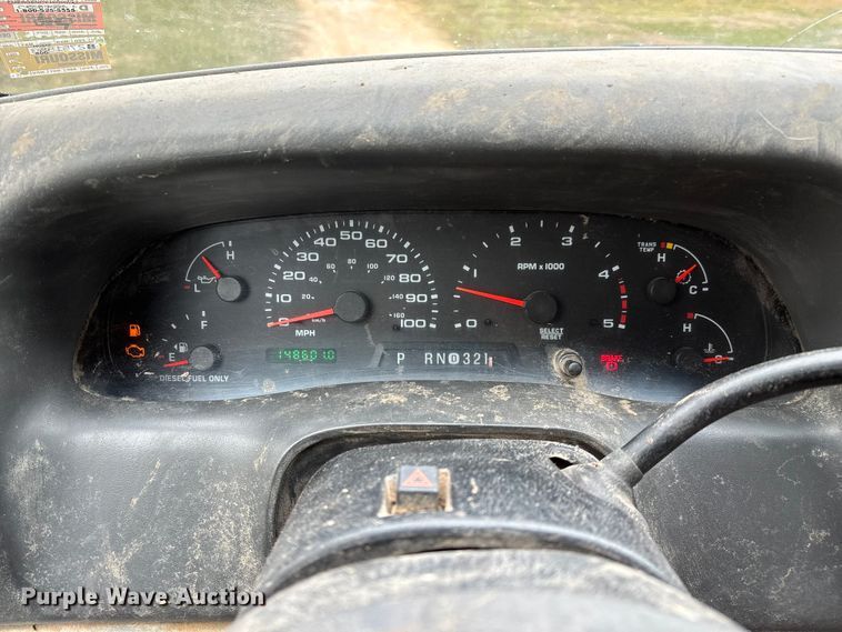 image for item FG0027 2003 Ford F350 Super Duty bale bed pickup truck