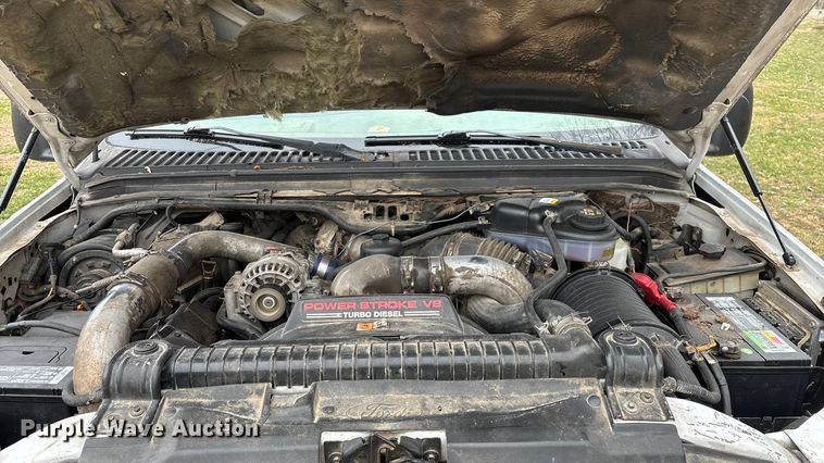 image for item FG0027 2003 Ford F350 Super Duty bale bed pickup truck