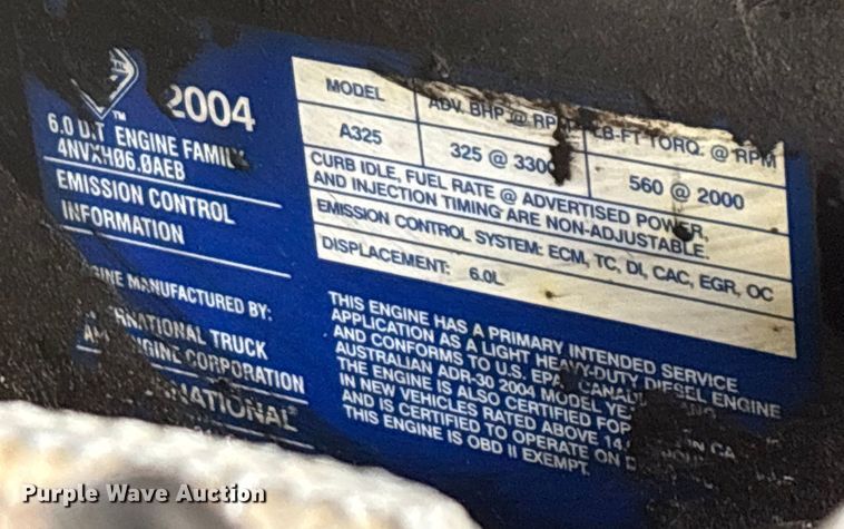 image for item FG0027 2003 Ford F350 Super Duty bale bed pickup truck