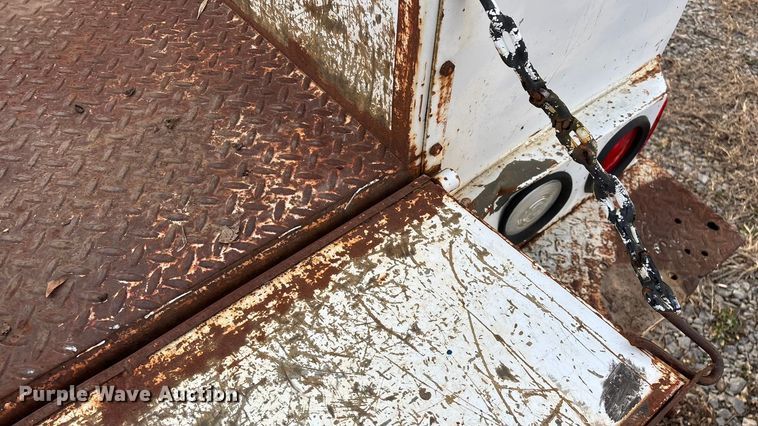 image for item FG0037 1995 Ford F350 utility bed pickup truck