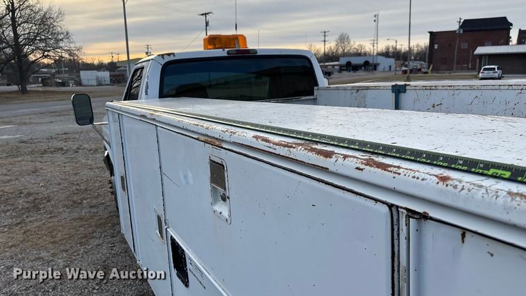 image for item FG0037 1995 Ford F350 utility bed pickup truck