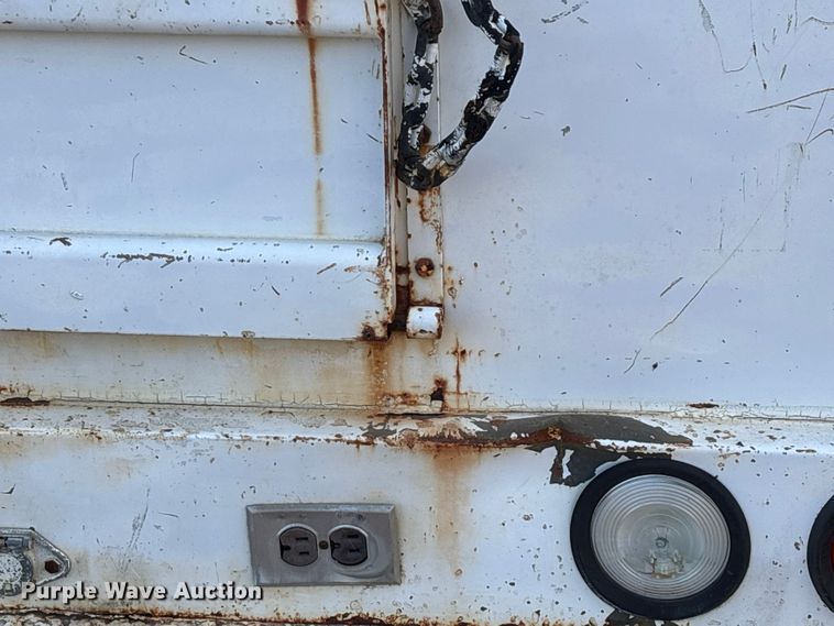 image for item FG0037 1995 Ford F350 utility bed pickup truck