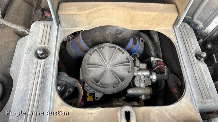 image for item FG0037 1995 Ford F350 utility bed pickup truck