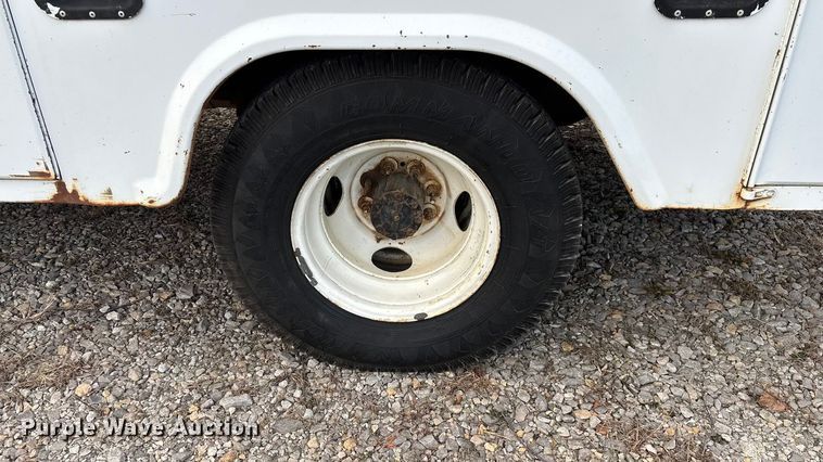 image for item FG0037 1995 Ford F350 utility bed pickup truck