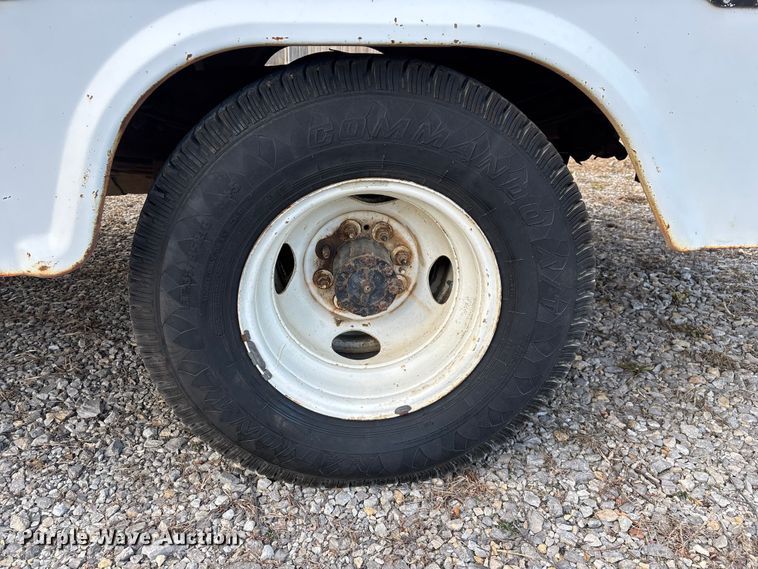 image for item FG0037 1995 Ford F350 utility bed pickup truck