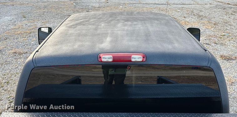 image for item FG0038 2003 Chevrolet Silverado 2500HD Ext. Cab pickup truck