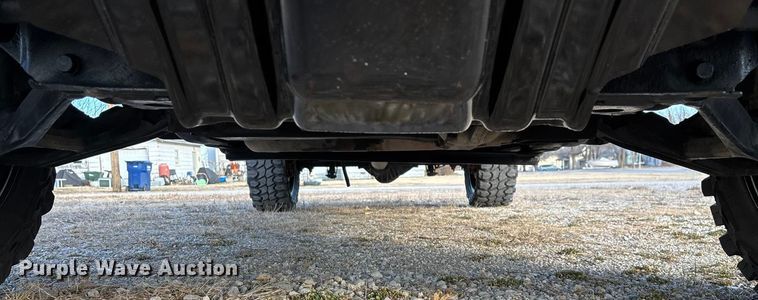 image for item FG0038 2003 Chevrolet Silverado 2500HD Ext. Cab pickup truck