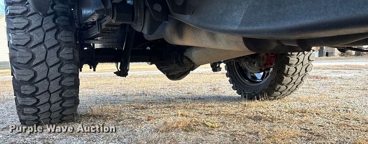 image for item FG0038 2003 Chevrolet Silverado 2500HD Ext. Cab pickup truck