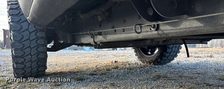 image for item FG0038 2003 Chevrolet Silverado 2500HD Ext. Cab pickup truck