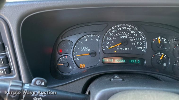 image for item FG0038 2003 Chevrolet Silverado 2500HD Ext. Cab pickup truck