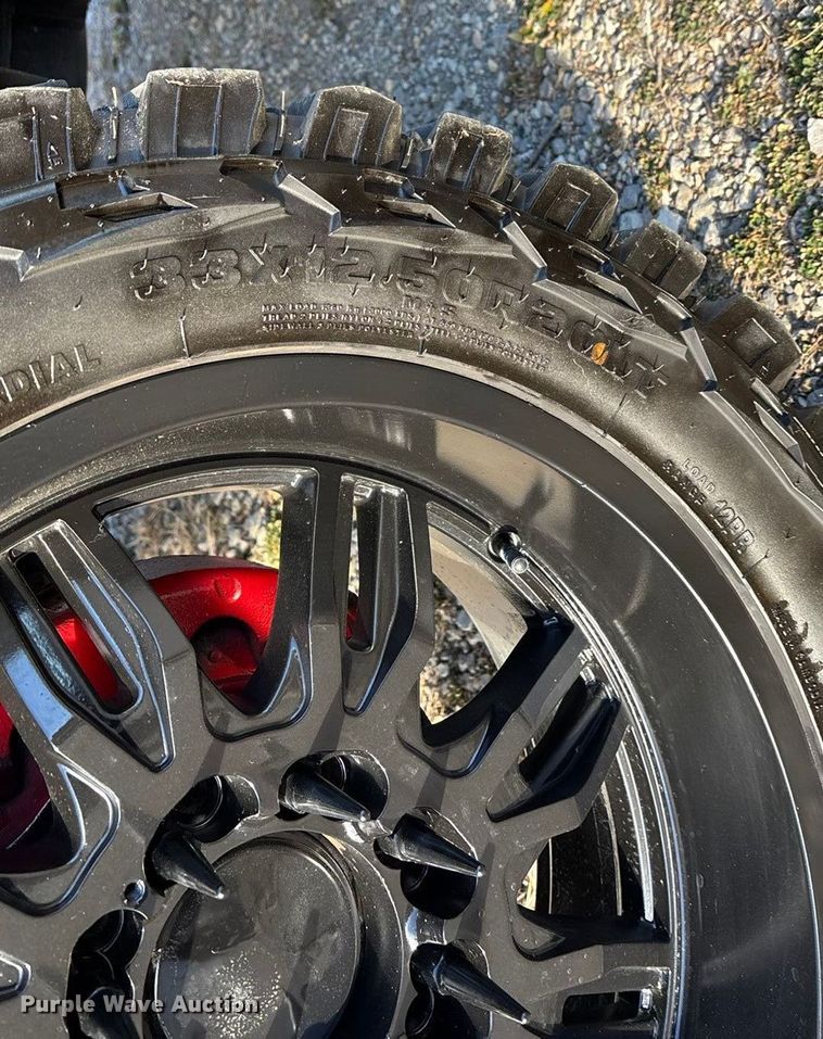 image for item FG0038 2003 Chevrolet Silverado 2500HD Ext. Cab pickup truck