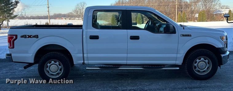 image for item FG0039 2016 Ford F150 Crew Cab pickup truck