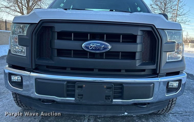 image for item FG0039 2016 Ford F150 Crew Cab pickup truck